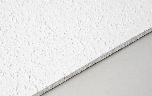 White limestone panel protected with Protectosil CHEM-TRETE 40 D water repellent and consolidant